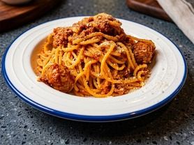 👑キングオブパスタ2025出場メニュー👑氷室豚ミートボールと上州牛とキノコのボロネーゼ(オーガニックルイボスティー付)