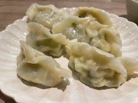 韮と玉子水餃子(6個)