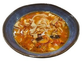玉子入りトマト野菜スープ麺