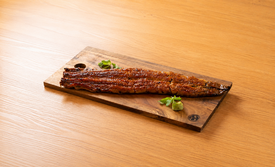 うなぎの蒲焼き【贅沢1本】-Grilled eel KABAYAKI-   