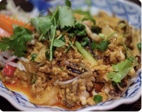タレー パッポン カリー Talay Pad Phong Curry　　ทะเลผัดผงกะหรี่ 