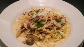 キノコとベーコン ポルチーニクリームソース