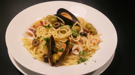 魚介のプッタネスカ