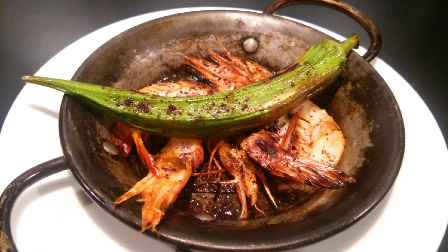 殻エビの炭火焼きスマックフレーバー（890円）