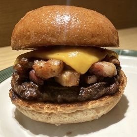 きざみベーコンチーズバーガー