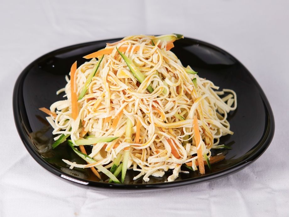 干し豆腐あえ（590円）