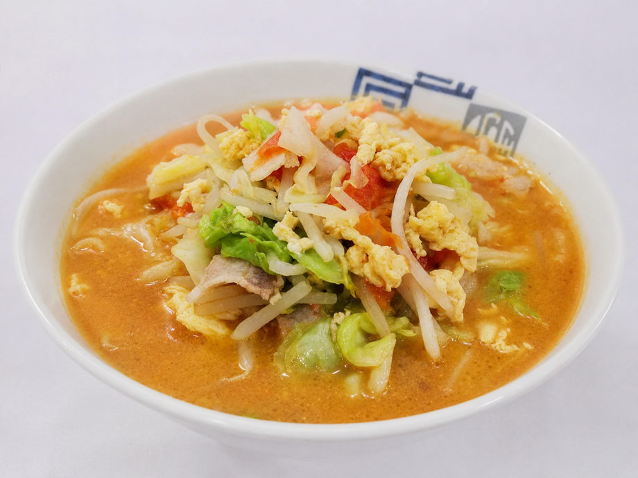 卵とトマトの中華風タンメン（980円）