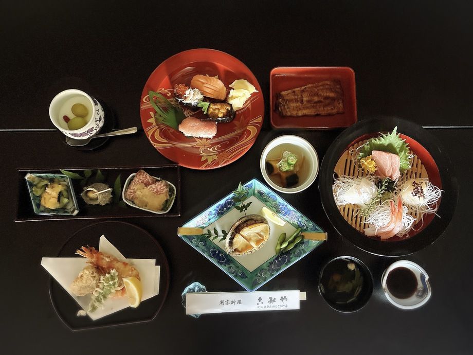 コース料理　7,000円（7,000円）