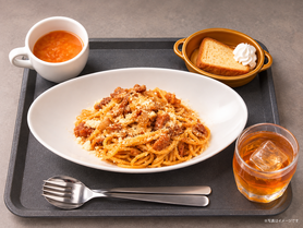 平日限定パスタランチセット🍝旨み凝縮♡ベーコンと玉ねぎのアマトリチャーナ🍅スープ/デザート/ルイボスティー付