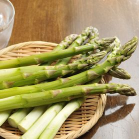 鉄板アスパラ焼き