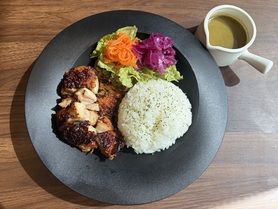 炙り塩麹チキンプレート