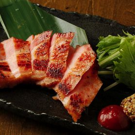 鉄板厚切りベーコン