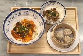 トマト麺セット(ミニ焼豚丼+焼売)