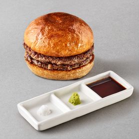 パンと肉ダブルパティ