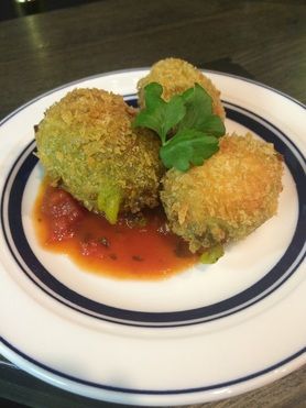 季節野菜のクリームコロッケ