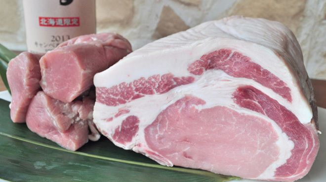 樽前産産湧水豚　吟選肉ロースカツ（150ｇ）（1,500円）