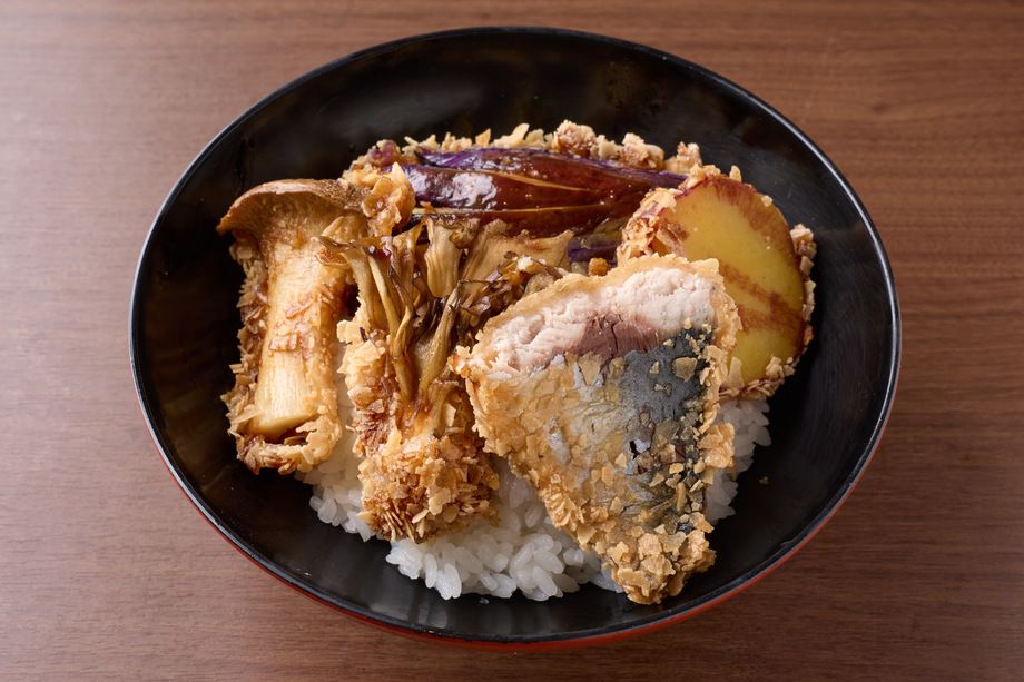 秋の米ぷら丼