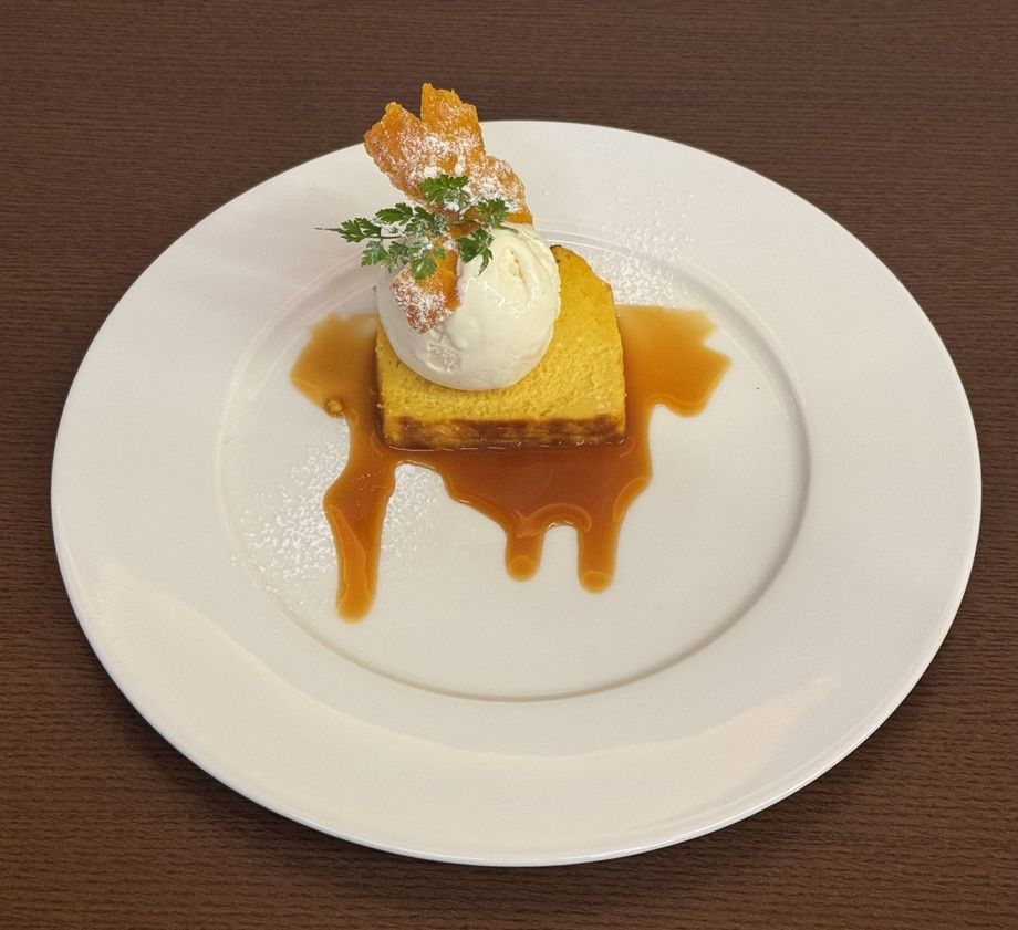 期間限定🎃シナモン香る 濃厚かぼちゃのバスクチーズケーキ（980）