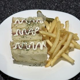 【残り3食】自家製フォッカッチャ生ハムとクリームチーズのサンドイッチ