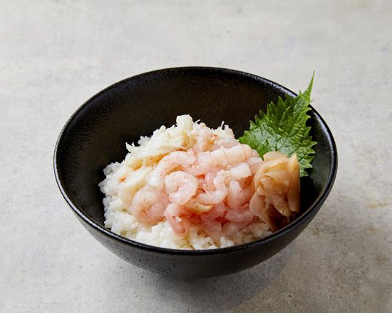 ズワイガニと甘海老の二色丼