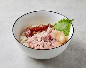  2種のサーモンと醤油漬けいくらの親子丼