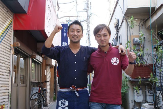 二人の若手経営者が、阿佐ヶ谷の飲食マーケットを席巻中。「神鶏(しんけい)」が5月17日オープンし、「新潟×タパス バル和(カズ)」が5月20日オープン