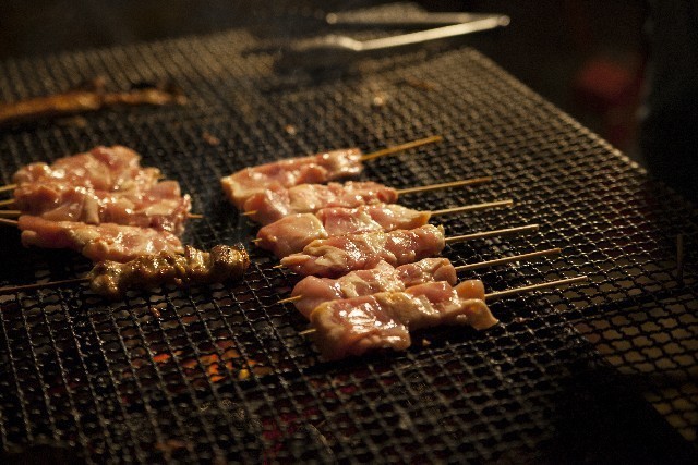都心に近い！鶯谷駅の美味しいもつ焼きのお店3選