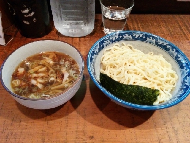 濃厚牛骨スープから商標登録された辛旨つけ麺まで!銀座でつけ麺が食べられるお店5選!
