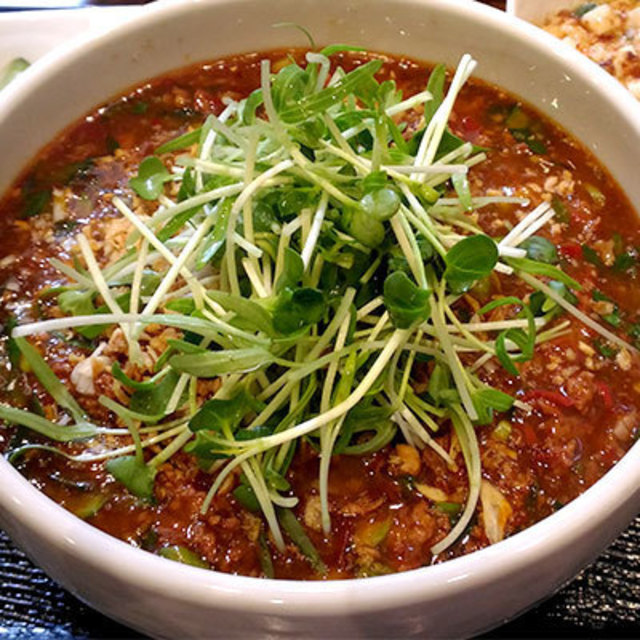 女性客8割!四川「麺」ランチを提供する浜松町の隠れ家中華レストラン
