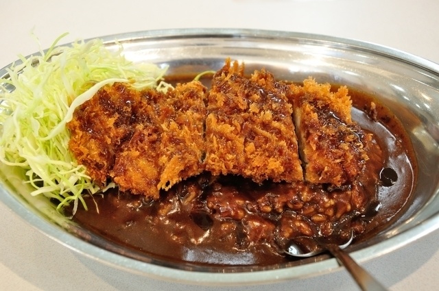 毎月最終金曜日に開催！『ゴーゴーカレー』でカレー&トッピングが全て食べ放題！