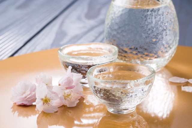 【期間限定】100種の日本酒に星付きレストランの食事も?!六本木ヒルズで日本酒のイベントが開催