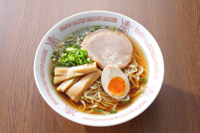 九州ならではの醤油ラーメンも！博多の支那そば・中華そば店5選