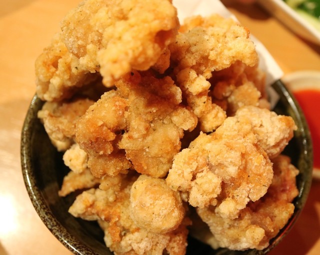 【何個食べれる?】777円で唐揚げ食べ放題企画!「アゲンジャーズ」に参加するなら『いざくる 大宮店』へ!