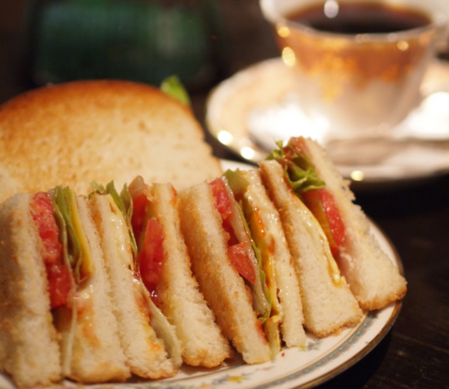 【名古屋 栄】レトロだけど洗練。オトナ空間でゆったりとした時間を『西原珈琲店』