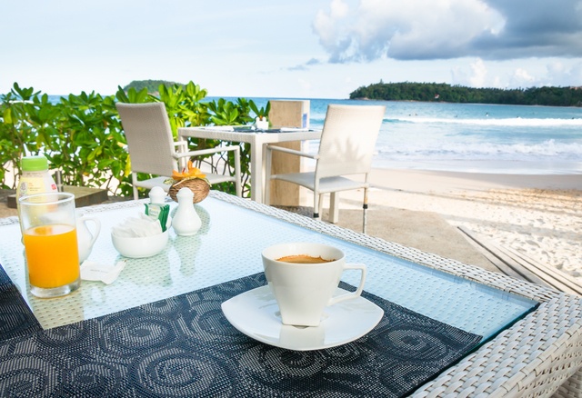 【茅ヶ崎】アンティークに黒糖和カフェ、アートな異次元！海に行くまで寄り道必至のカフェ5選！