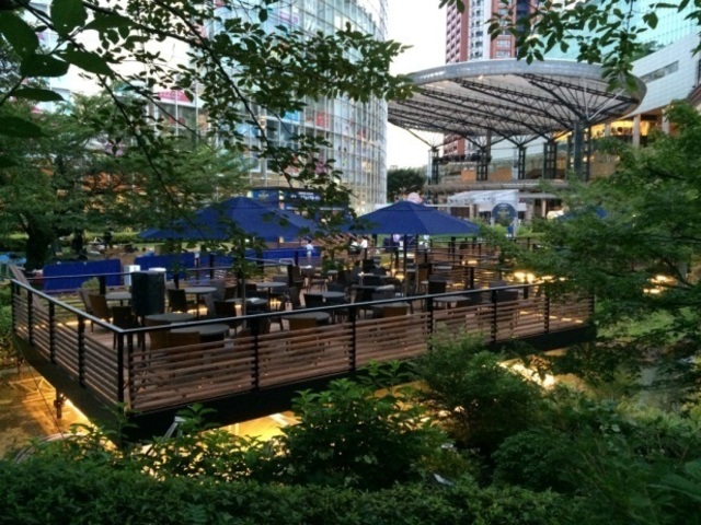 今年も来るぞ！7/15~六本木ヒルズ毛利庭園「水上プレミアムビアガーデン」が開幕