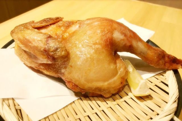 初のオリジナルブランドで北千住に挑む 「素揚げ酒場 パリパリ」に込めた想いとは