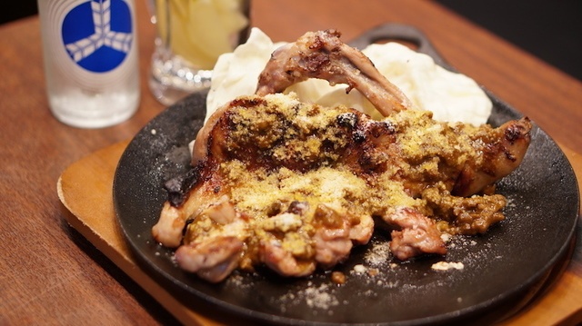 【話題】ピタリ賞で鳥メロ名物「モモ一本焼」が0円に!?『三代目 鳥メロ』で世界記録に挑戦！