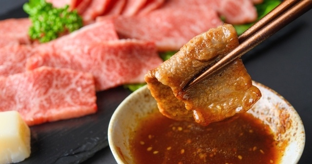 高田馬場駅近くで外さない焼肉店7選。昭和の老舗に神戸牛専門店、壺漬けホルモンの人気店も