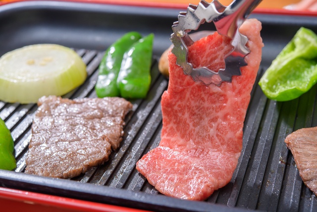 東京駅で焼肉ランチが食べられるお店5選！商談前のエネルギーチャージや観光客も必見