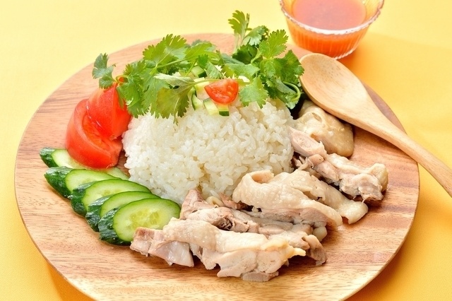 【池袋西口】辛さが選べるガパオライスに焼きダックも！初心者にも優しい本格タイ料理ランチ5選