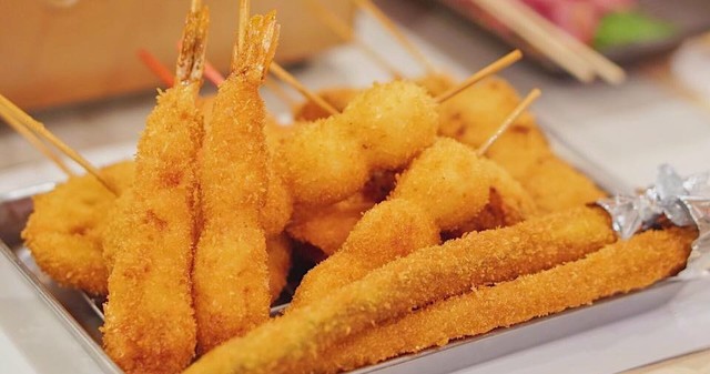 串カツ全品100円＆合言葉でプレミアム串カツが貰える！10月も『串カツ田中』のプレ金が超おトク！