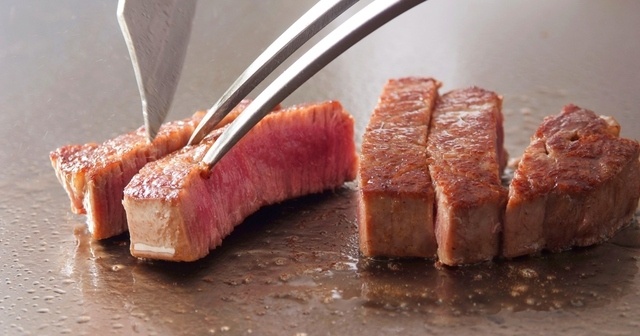 お台場エリアで父の日ディナーおすすめ9選！焼肉やホテルフレンチも