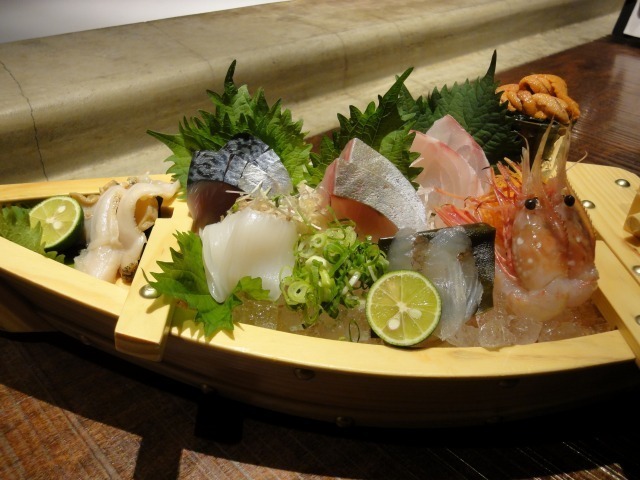 魚の魅力を発信「魚まみれ眞吉 代々木八幡店」が8月18日オープン。