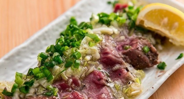 炙りにタタキに霜降りまで!?牛タン尽くしの専門店『べこたん』 で思う存分食べつくそう