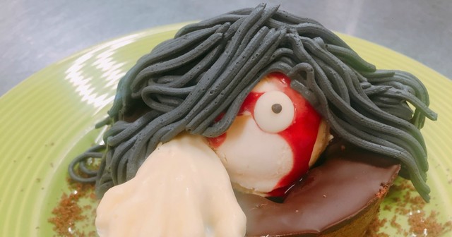 “呪いのビデオ”が食べられる!?映画『ザ・リング／リバース』とのコラボメニューが登場！『ロックアップ』