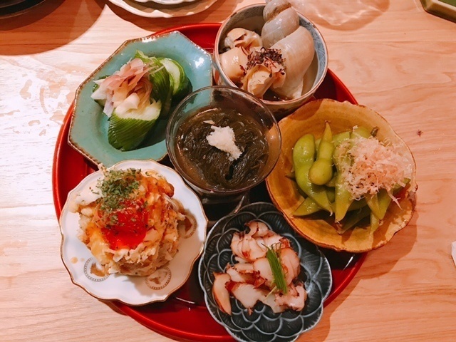 産直素材に自然派ワインと地酒で人気を博す三軒茶屋の「ニューマルコ」。