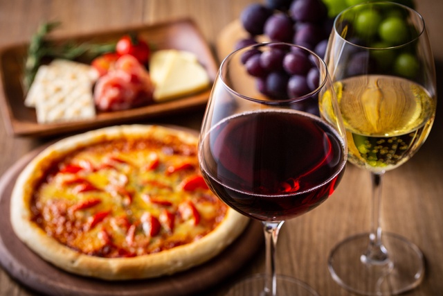 【渋谷】おすすめイタリアン7選！肉バル、オイスターバーに100種のワインが揃う店も