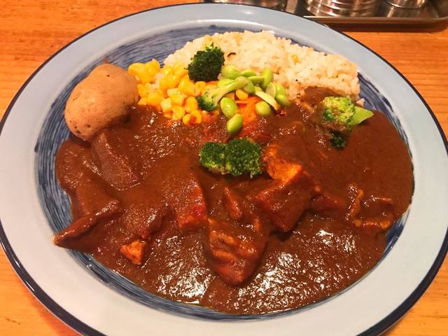 【京橋】カレーを食べるならココ5選！野菜たっぷりの濃厚カレーに海老の香り漂うカレーも