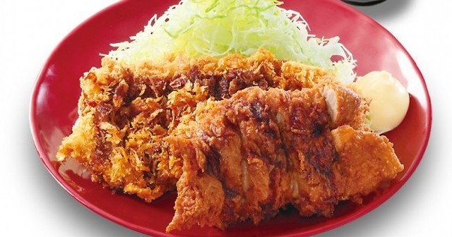 【3月23日〜】豪華！チキンカツと唐揚げが合盛り『かつや』の人気メニューが期間限定復活!?
